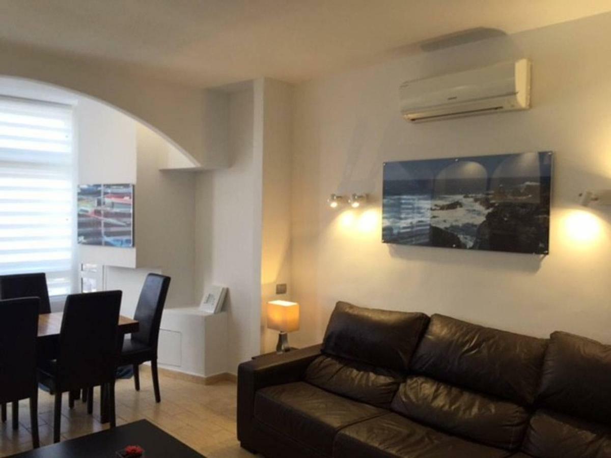 Luxury Apartment Cristianos Beachfront Los Cristianos  Kültér fotó